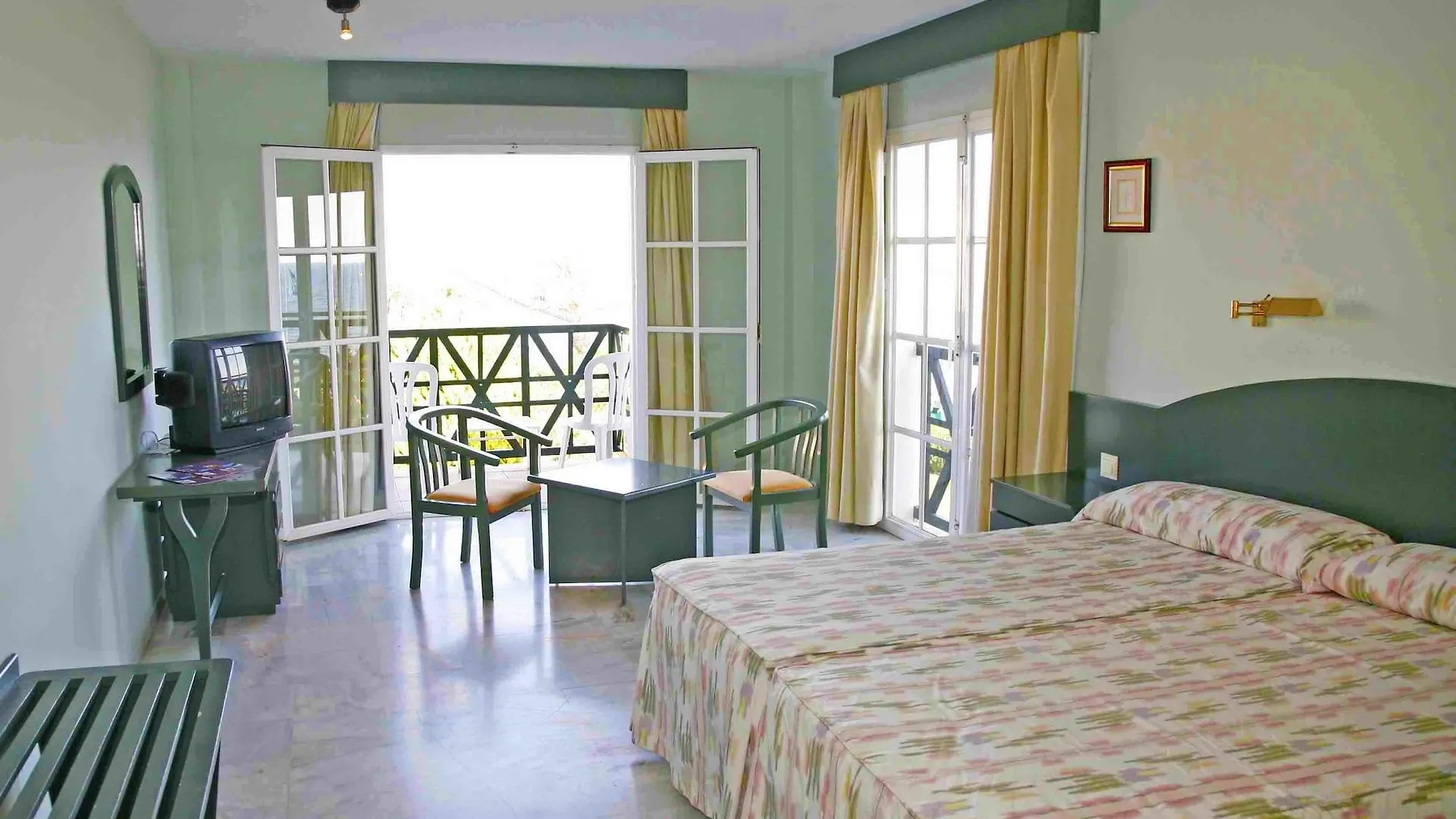 Ele La Perla Hotel Carchuna Spain