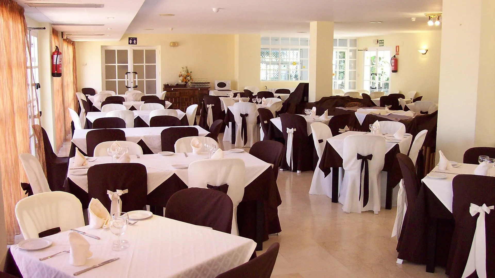 Ele La Perla Hotel Carchuna